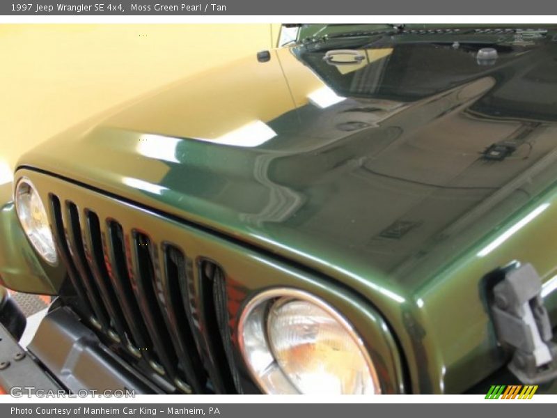 Moss Green Pearl / Tan 1997 Jeep Wrangler SE 4x4