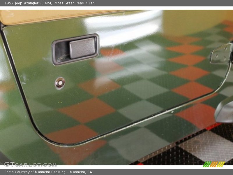 Moss Green Pearl / Tan 1997 Jeep Wrangler SE 4x4