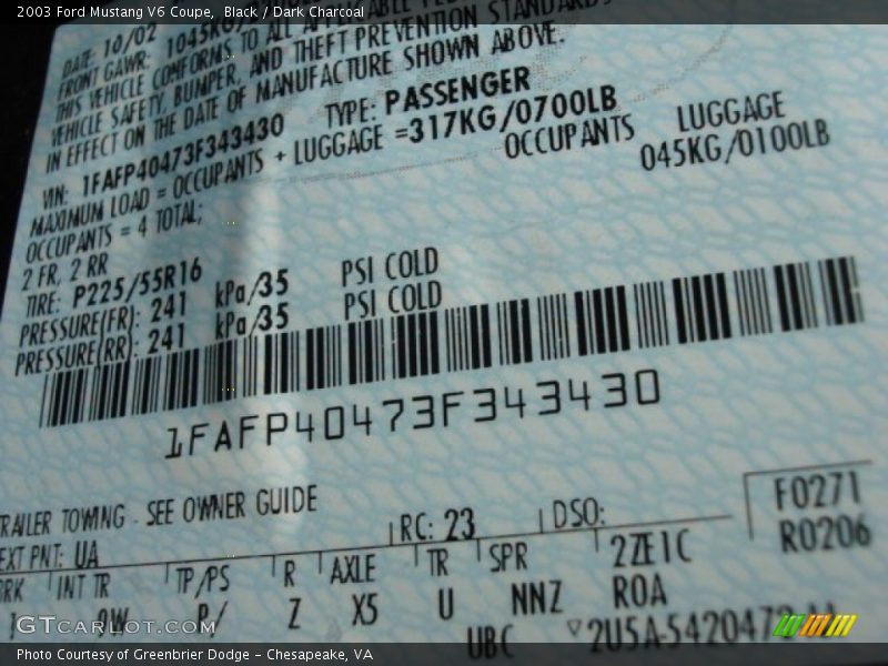 Black / Dark Charcoal 2003 Ford Mustang V6 Coupe
