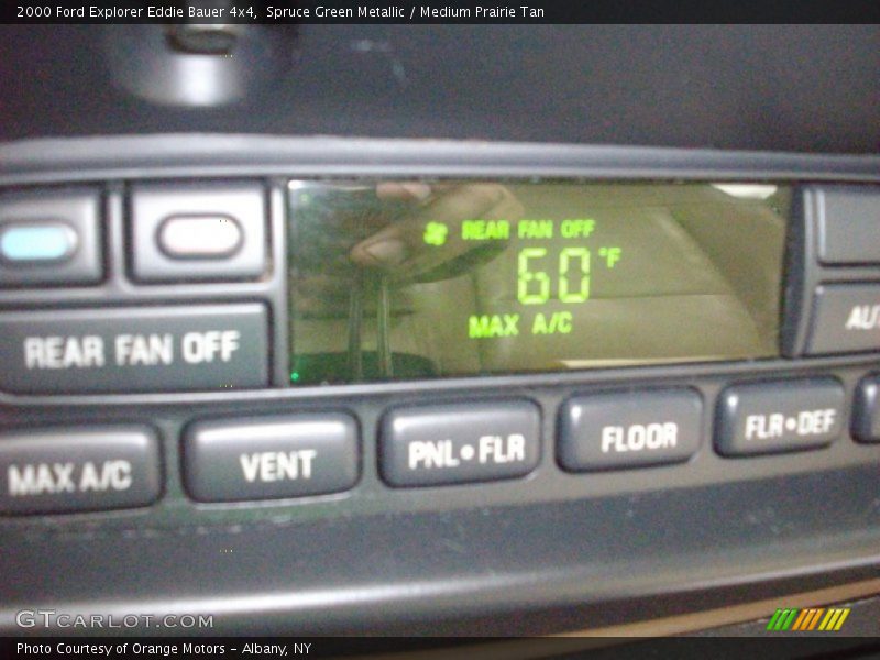 Spruce Green Metallic / Medium Prairie Tan 2000 Ford Explorer Eddie Bauer 4x4
