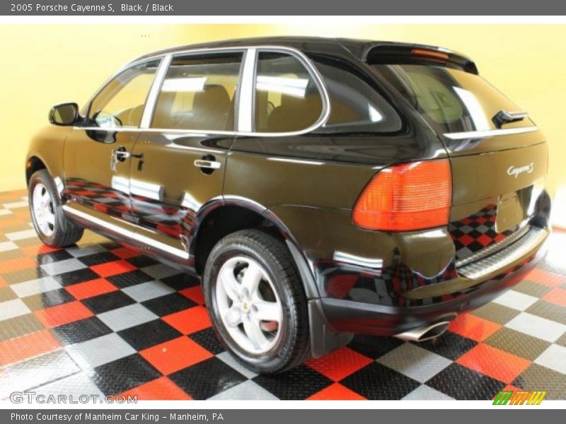 Black / Black 2005 Porsche Cayenne S