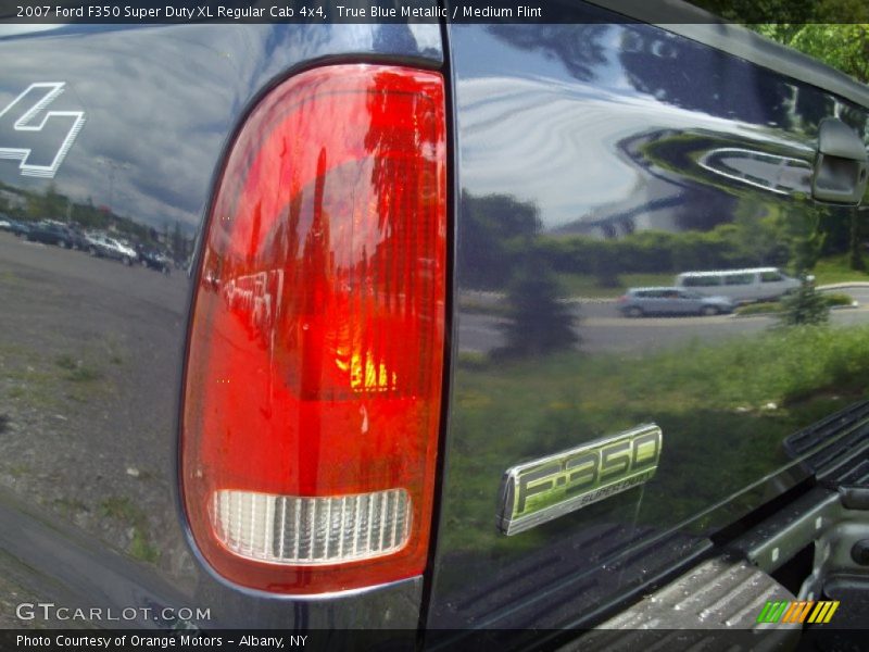 True Blue Metallic / Medium Flint 2007 Ford F350 Super Duty XL Regular Cab 4x4