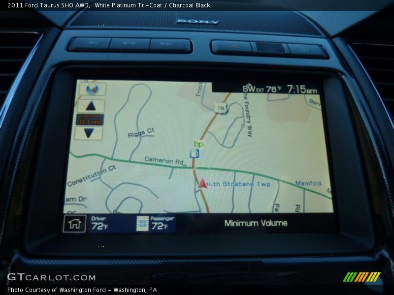 Navigation of 2011 Taurus SHO AWD