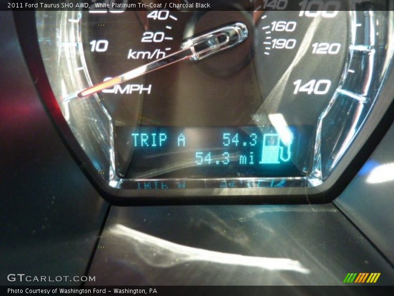 White Platinum Tri-Coat / Charcoal Black 2011 Ford Taurus SHO AWD