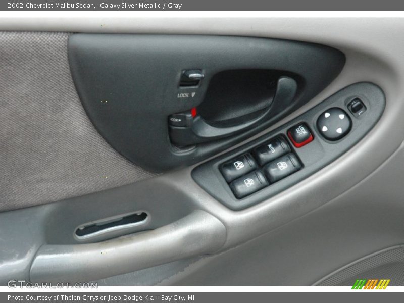 Galaxy Silver Metallic / Gray 2002 Chevrolet Malibu Sedan