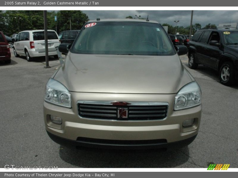 Golden Cashmere Metallic / Tan 2005 Saturn Relay 2