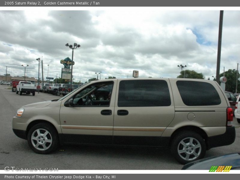Golden Cashmere Metallic / Tan 2005 Saturn Relay 2