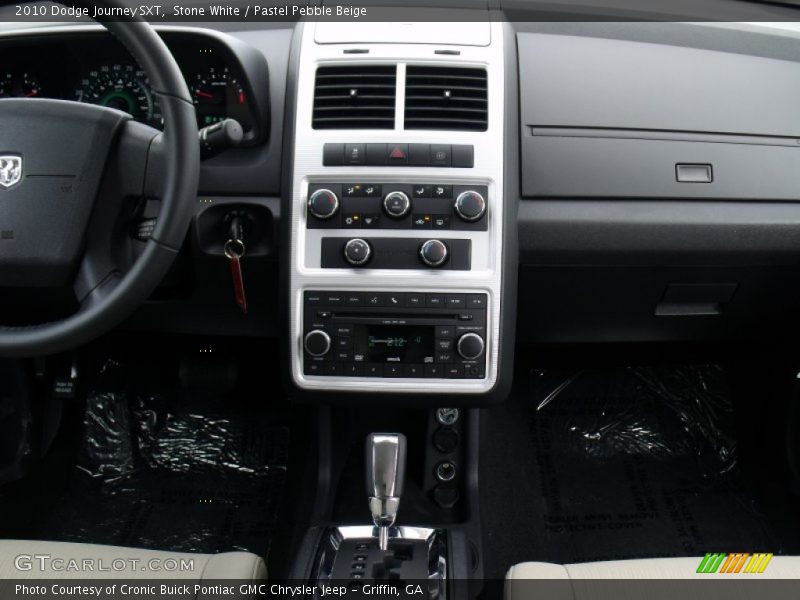 Stone White / Pastel Pebble Beige 2010 Dodge Journey SXT