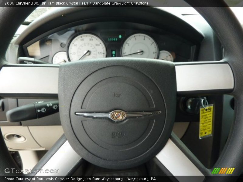 Brilliant Black Crystal Pearl / Dark Slate Gray/Light Graystone 2006 Chrysler 300
