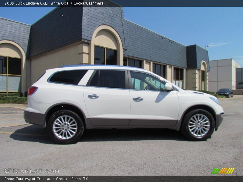 White Opal / Cocoa/Cashmere 2009 Buick Enclave CXL