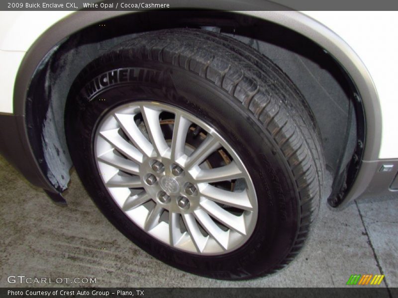 White Opal / Cocoa/Cashmere 2009 Buick Enclave CXL