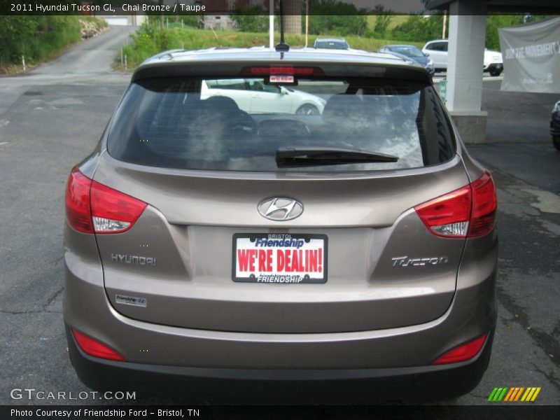 Chai Bronze / Taupe 2011 Hyundai Tucson GL