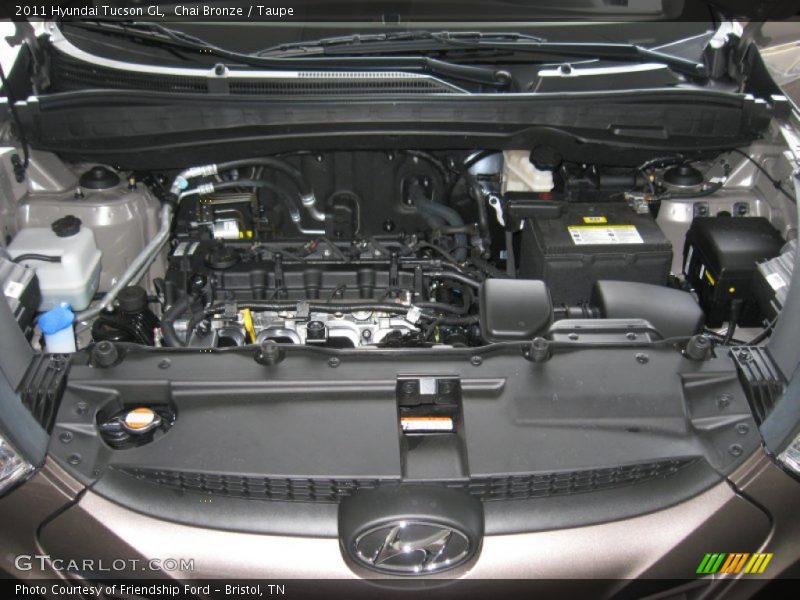  2011 Tucson GL Engine - 2.0 Liter DOHC 16-Valve CVVT 4 Cylinder