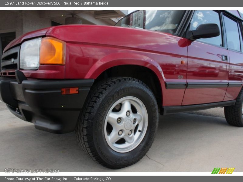 Rioja Red / Bahama Beige 1997 Land Rover Discovery SD