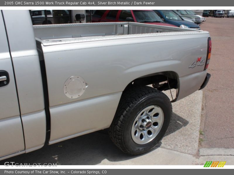 Silver Birch Metallic / Dark Pewter 2005 GMC Sierra 1500 Work Truck Regular Cab 4x4