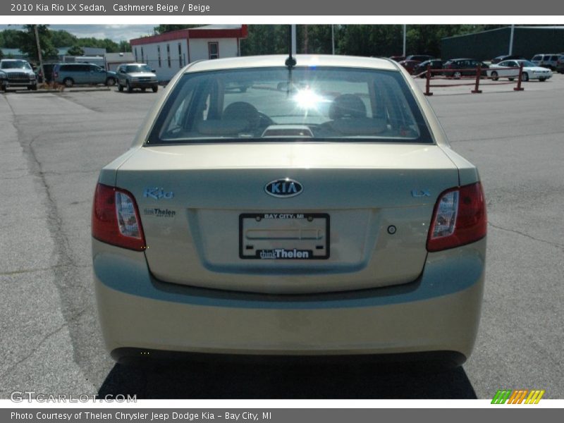 Cashmere Beige / Beige 2010 Kia Rio LX Sedan