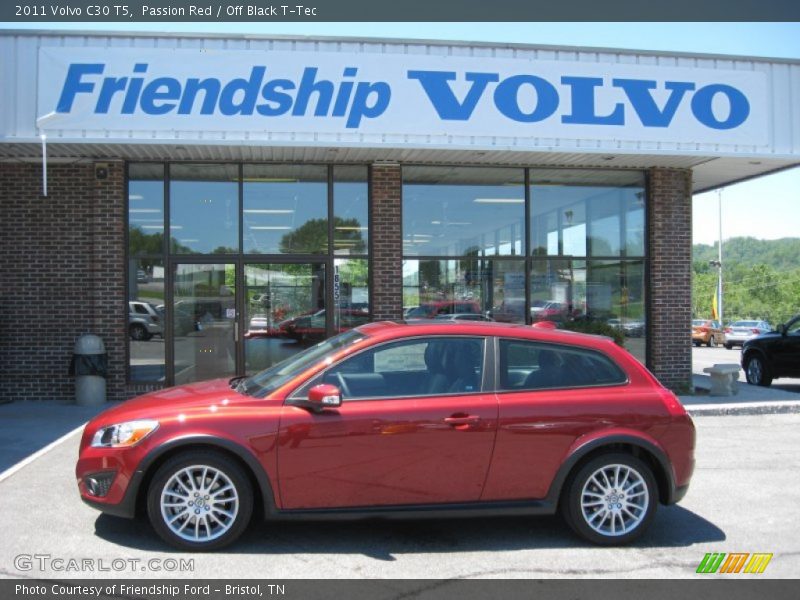 Passion Red / Off Black T-Tec 2011 Volvo C30 T5