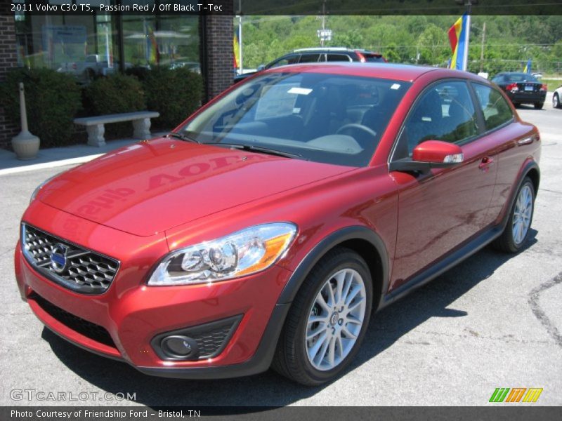 Passion Red / Off Black T-Tec 2011 Volvo C30 T5