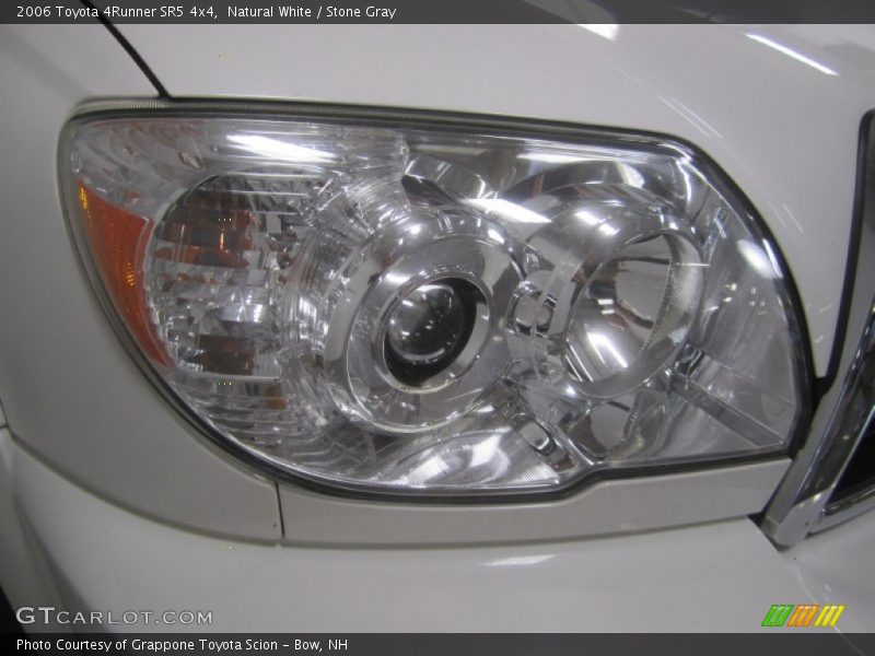 Natural White / Stone Gray 2006 Toyota 4Runner SR5 4x4