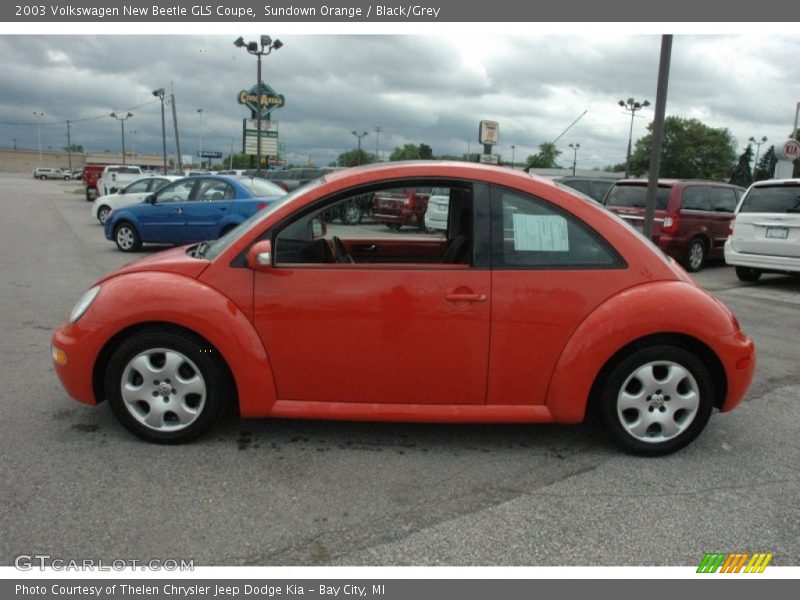 Sundown Orange / Black/Grey 2003 Volkswagen New Beetle GLS Coupe