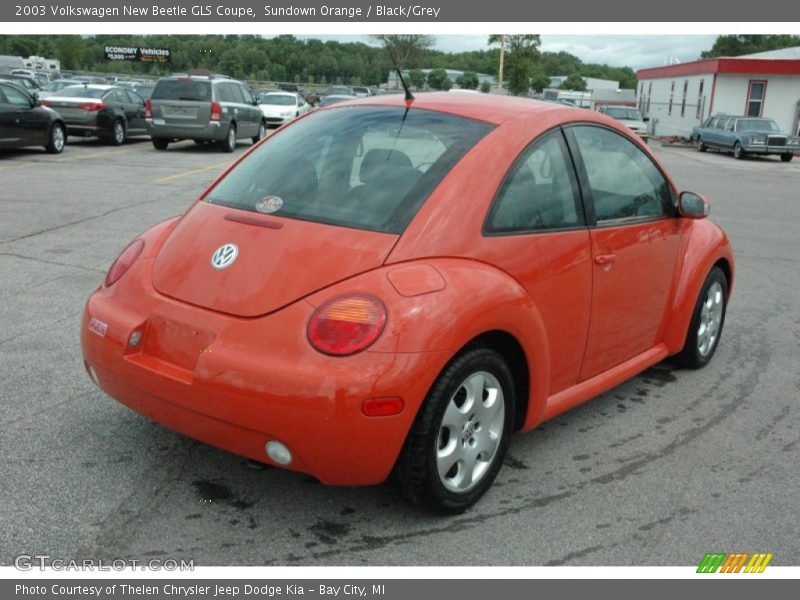 Sundown Orange / Black/Grey 2003 Volkswagen New Beetle GLS Coupe