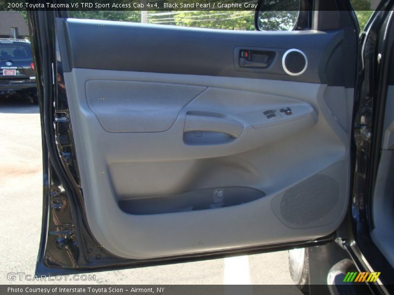 Black Sand Pearl / Graphite Gray 2006 Toyota Tacoma V6 TRD Sport Access Cab 4x4