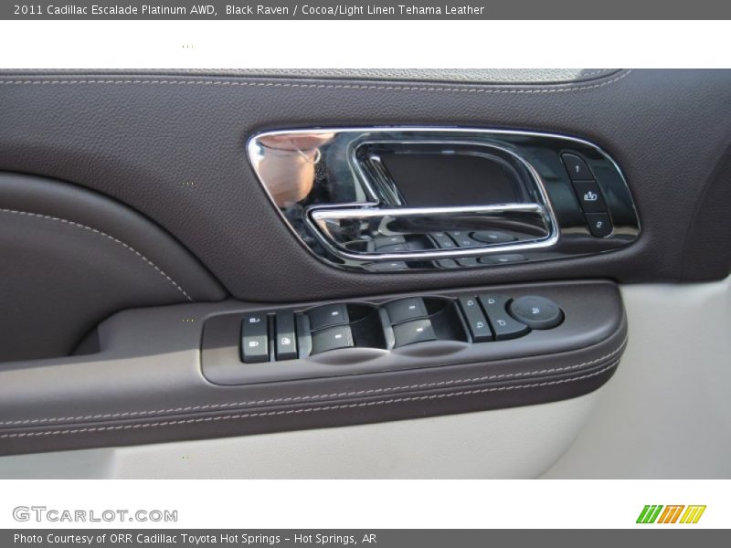 Controls of 2011 Escalade Platinum AWD