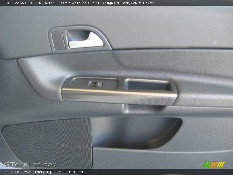 Cosmic White Metallic / R Design Off Black/Calcite Flextec 2011 Volvo C30 T5 R-Design