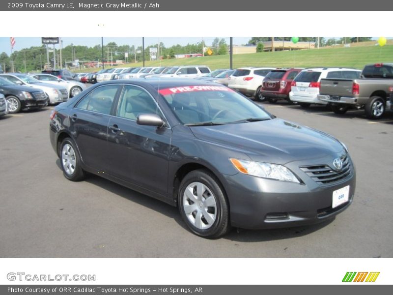 Magnetic Gray Metallic / Ash 2009 Toyota Camry LE