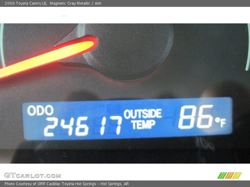 Magnetic Gray Metallic / Ash 2009 Toyota Camry LE