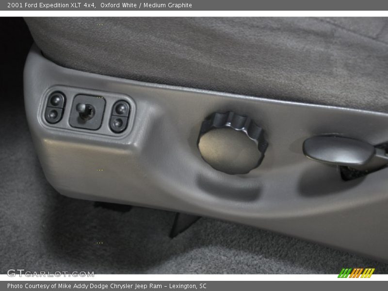 Oxford White / Medium Graphite 2001 Ford Expedition XLT 4x4