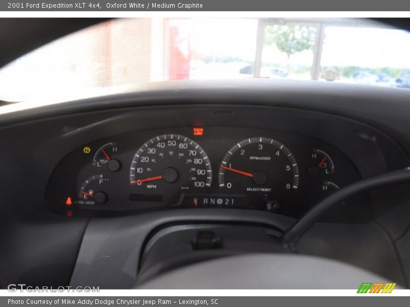  2001 Expedition XLT 4x4 XLT 4x4 Gauges