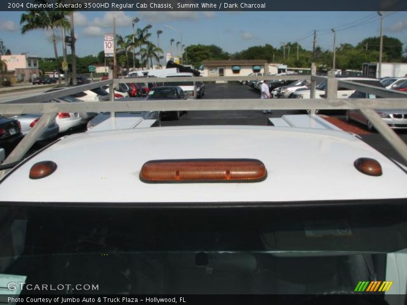 Summit White / Dark Charcoal 2004 Chevrolet Silverado 3500HD Regular Cab Chassis