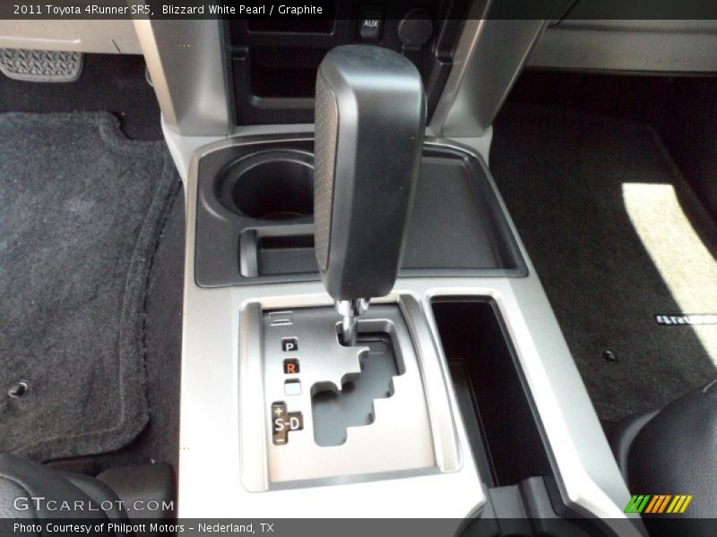 Blizzard White Pearl / Graphite 2011 Toyota 4Runner SR5