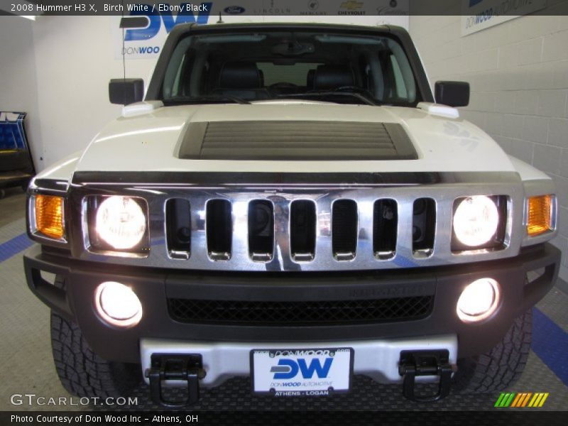 Birch White / Ebony Black 2008 Hummer H3 X