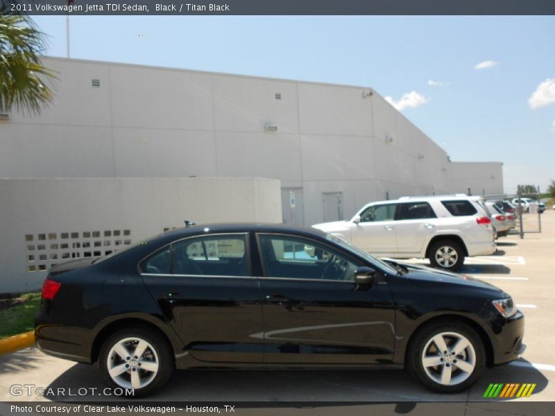 Black / Titan Black 2011 Volkswagen Jetta TDI Sedan