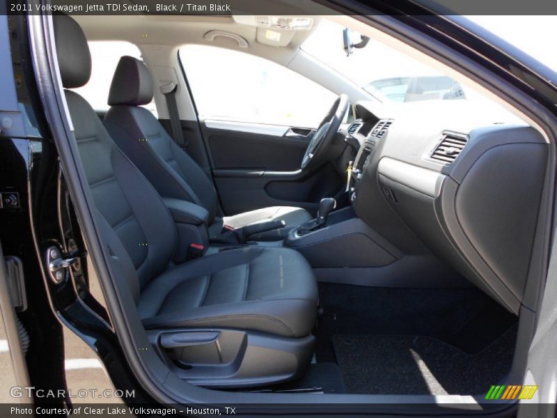 Black / Titan Black 2011 Volkswagen Jetta TDI Sedan