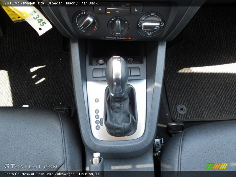 Black / Titan Black 2011 Volkswagen Jetta TDI Sedan