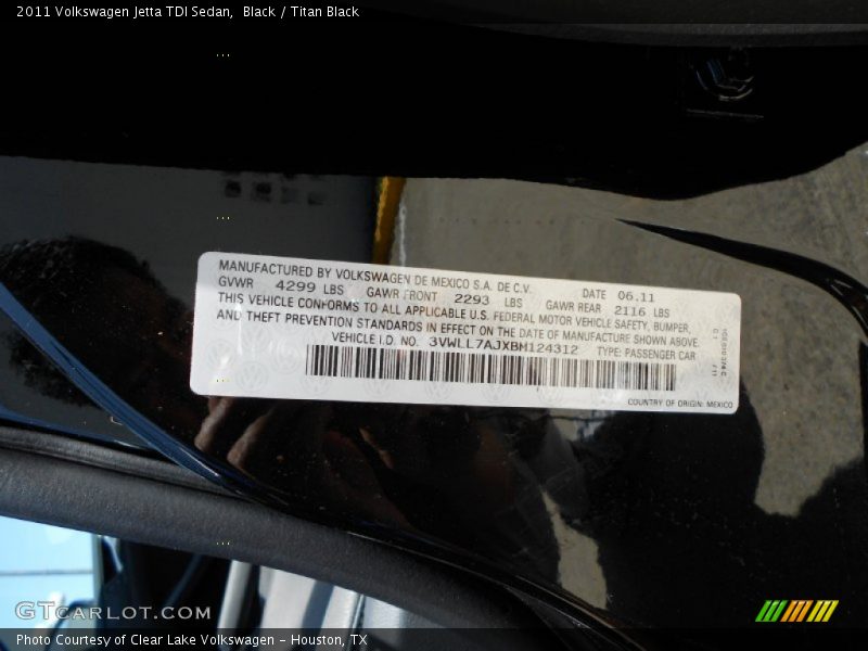 Black / Titan Black 2011 Volkswagen Jetta TDI Sedan