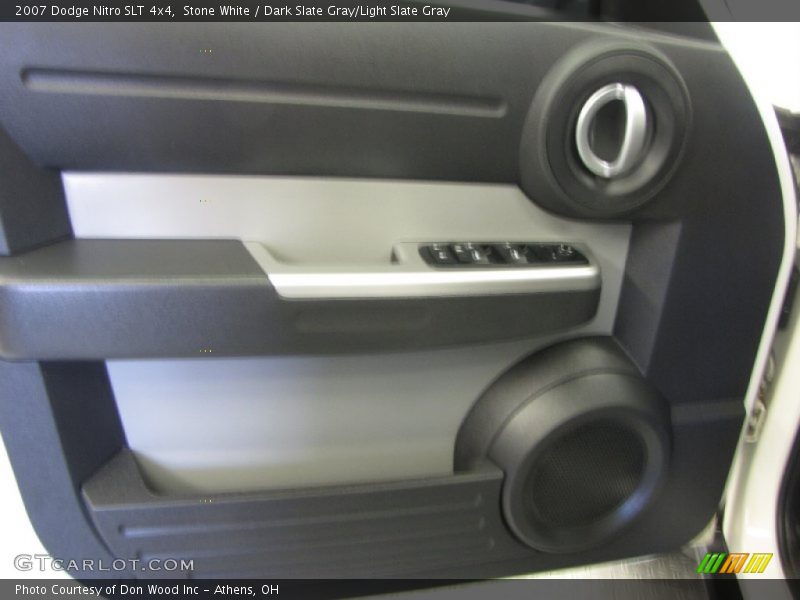 Stone White / Dark Slate Gray/Light Slate Gray 2007 Dodge Nitro SLT 4x4