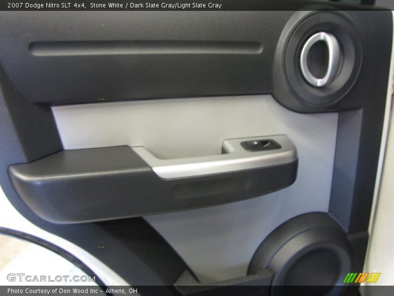 Stone White / Dark Slate Gray/Light Slate Gray 2007 Dodge Nitro SLT 4x4