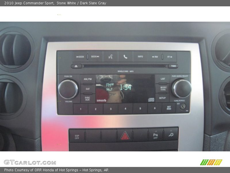 Stone White / Dark Slate Gray 2010 Jeep Commander Sport