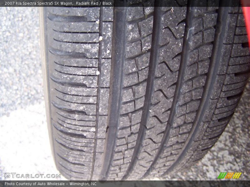 Radiant Red / Black 2007 Kia Spectra Spectra5 SX Wagon