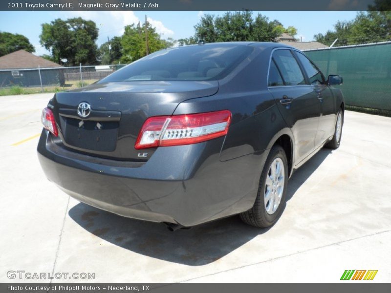 Magnetic Gray Metallic / Ash 2011 Toyota Camry LE