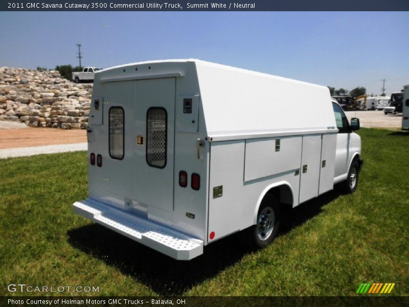 Summit White / Neutral 2011 GMC Savana Cutaway 3500 Commercial Utility Truck