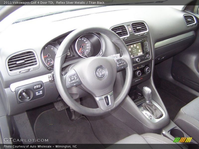Reflex Silver Metallic / Titan Black 2011 Volkswagen Golf 4 Door TDI