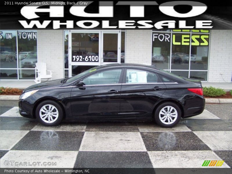 Midnight Black / Gray 2011 Hyundai Sonata GLS