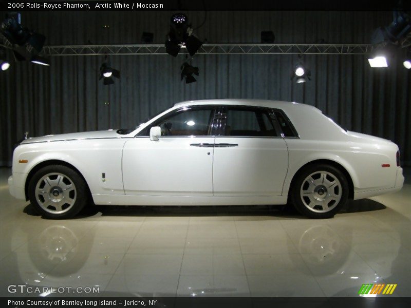 Arctic White / Moccasin 2006 Rolls-Royce Phantom