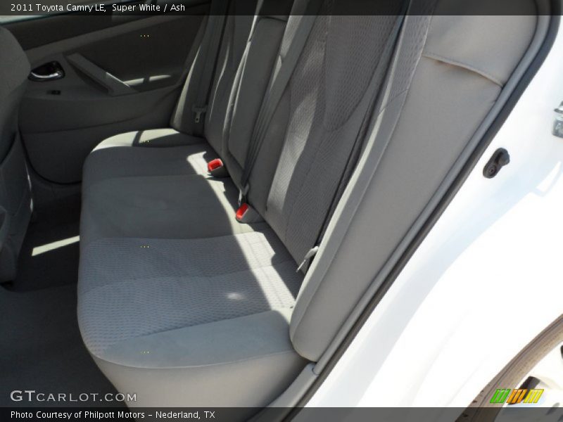 Super White / Ash 2011 Toyota Camry LE