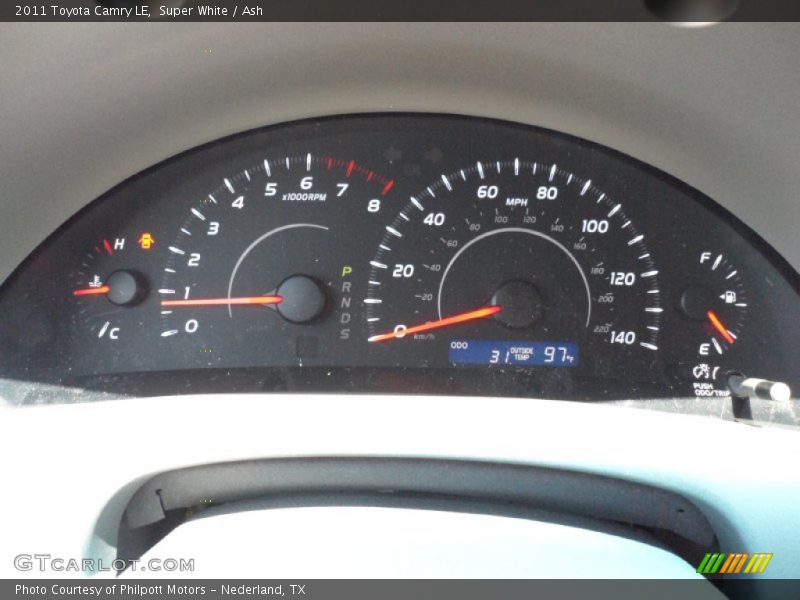 Super White / Ash 2011 Toyota Camry LE